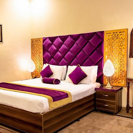 Rose Palace Hotel Lahore Exterior foto
