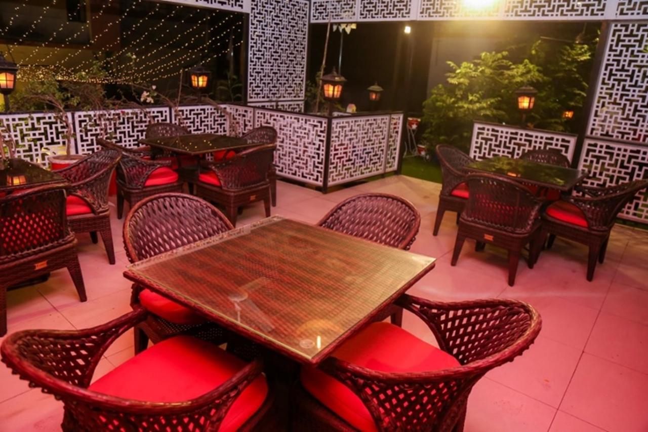 Rose Palace Hotel Lahore Exterior foto
