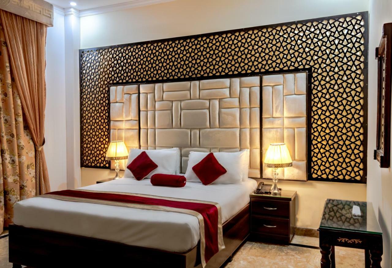 Rose Palace Hotel Lahore Exterior foto